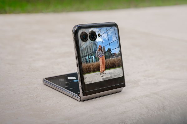 Motorola Razr 40 Ultra: testamos o “celular que dobra”