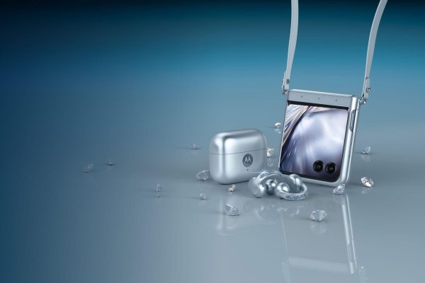 motorola swarovski razr 60 buds loop