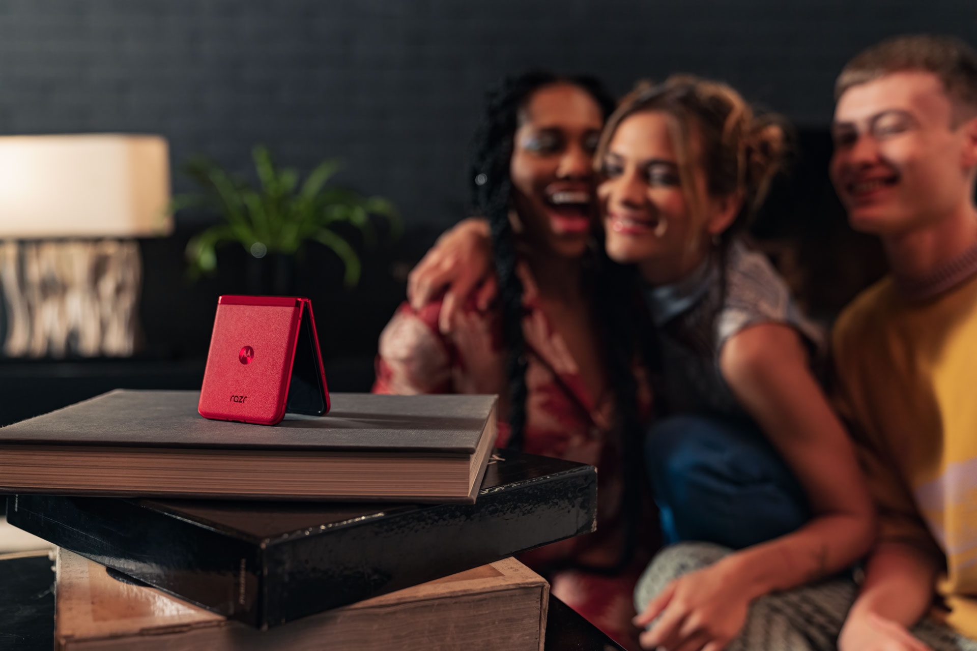 HelloPink! Motorola impone moda con la gama de smartphones perfectos para el core más famoso de 2023