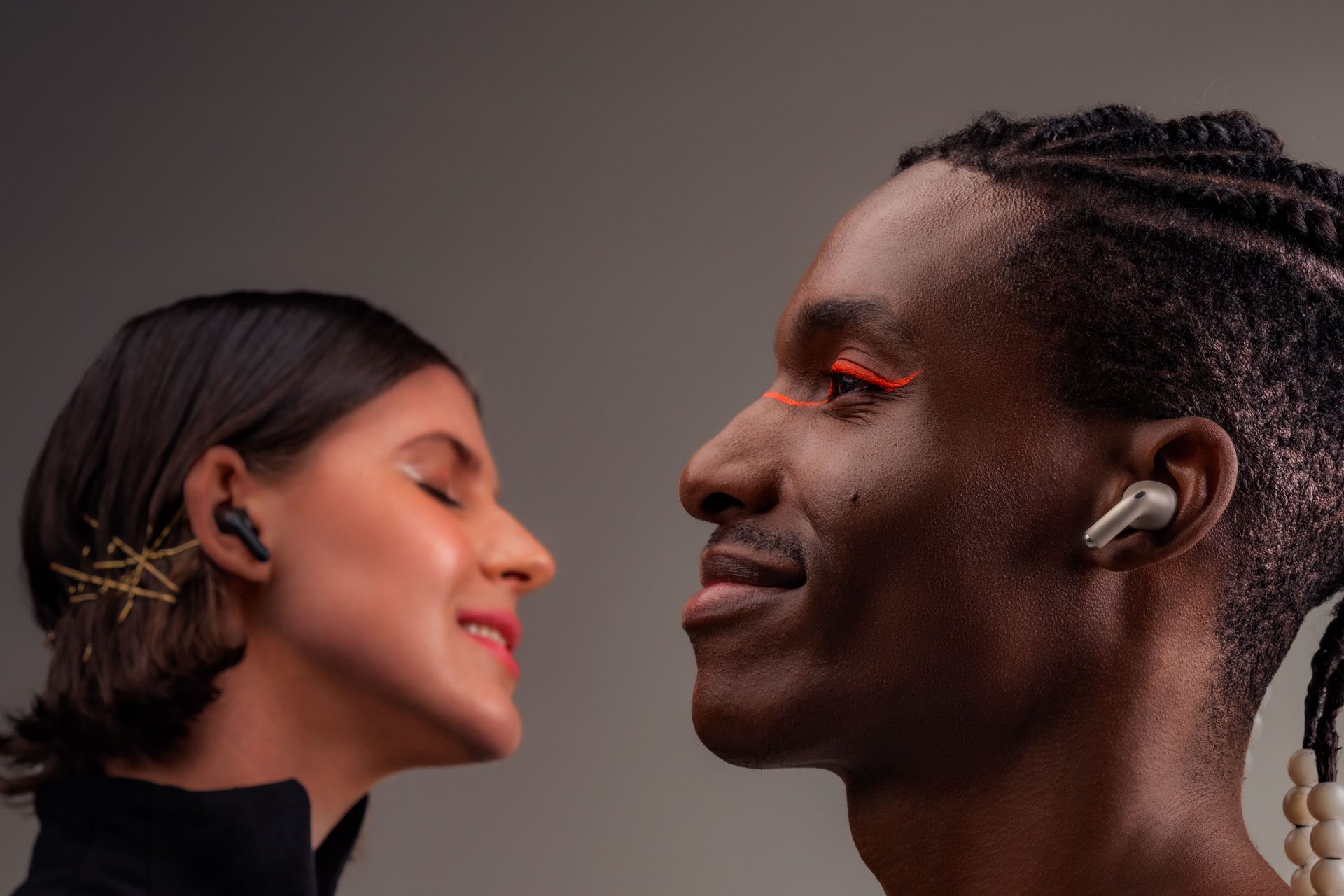 Motorola amplía su ecosistema en Ecuador con el lanzamiento de los nuevos moto buds y moto buds+, sound by Bose