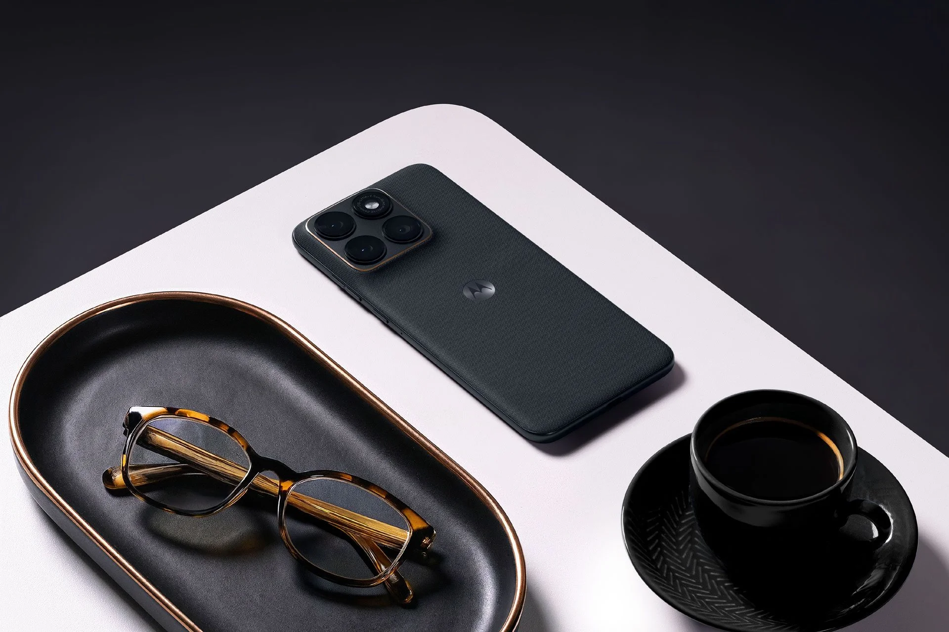 Motorola lanza en Ecuador los moto g77, moto g67 y motorola edge 70 fusion con cámaras avanzadas, IA y diseño premium