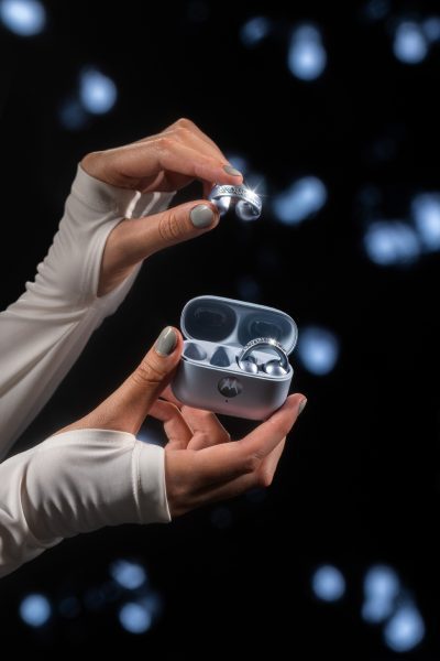 Motorola Swarovski